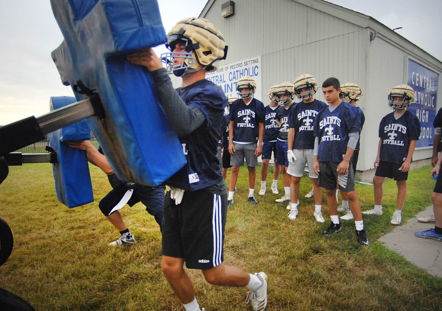 081319-blm-spt-1cchsfootball